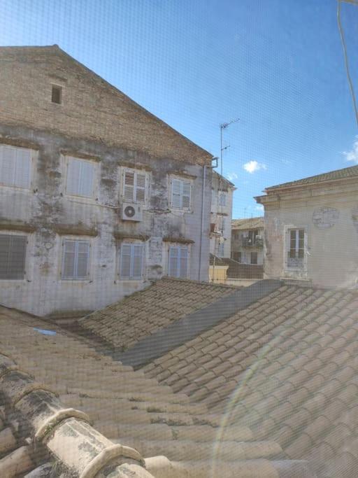 Mary'S Bright Apartment - Corfu Old Town Exterior foto