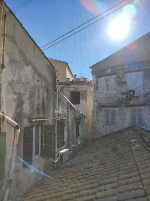 Mary'S Bright Apartment - Corfu Old Town Exterior foto